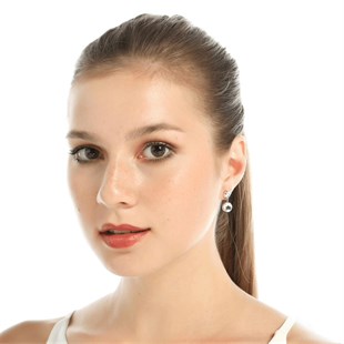 Larentia Sallantılı Küpe