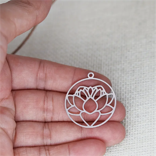 Lotus Çiçeği (Zincir hediyeli)