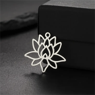 Lotus Çiçeği (Zincir hediyeli)