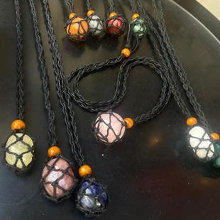 Makrome Doğal Taş Kolyesi