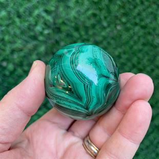 Malahit (Malakit) Küre