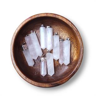 Pembe Kuvars Kolye Ucu