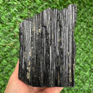 Siyah Turmalin Kütle