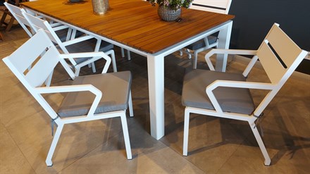 Ahşap Bahçe Masa Takımı Minderli ER-9925