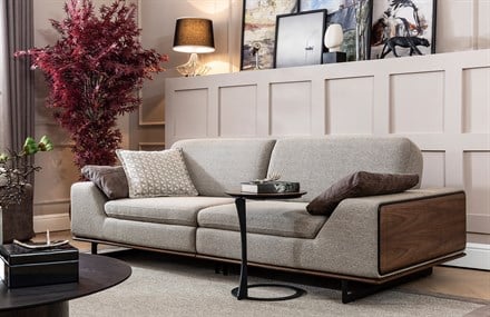 Aiadan Üçlü Koltuk