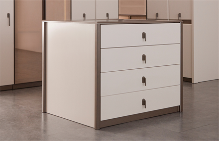 Benazir Ada Şifonyer