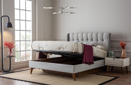 James Bazalı Karyola