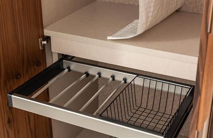 Letts Kapaklı Dolap