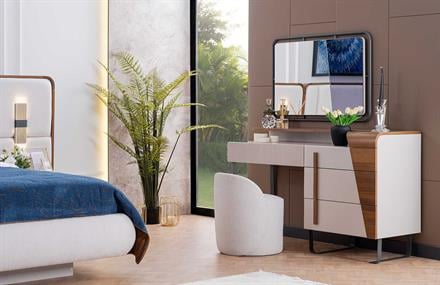 Lotis Makyaj Masası