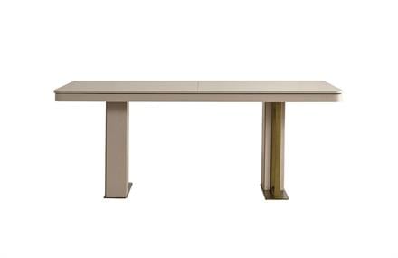 Zelmira Masa Açılır