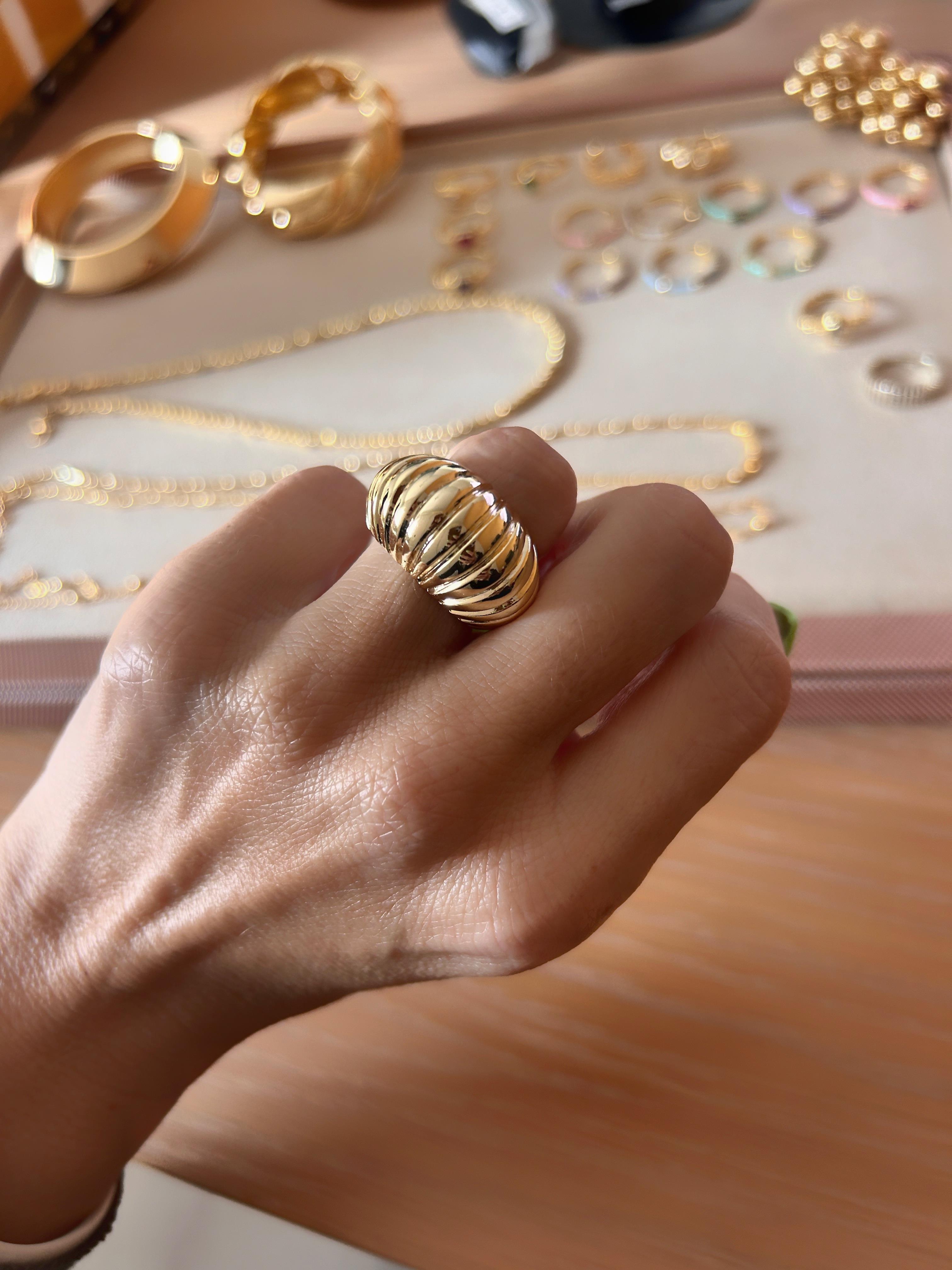 Bujiteri YüzükLa MervBURGU BÜYÜK GOLD YÜZÜKBURGU BÜYÜK GOLD YÜZÜK