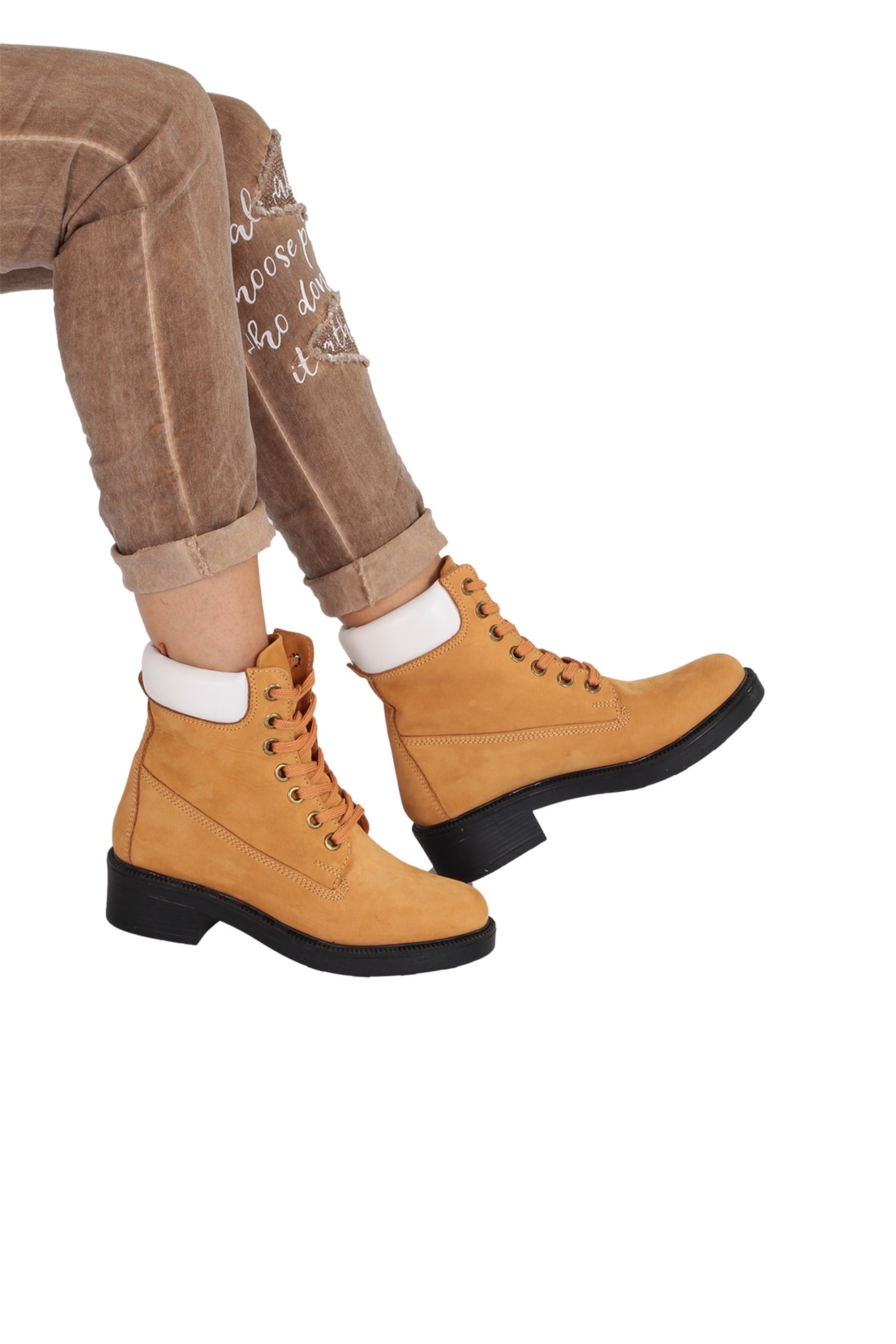 Kadın SARI  BOT - askingoksu.com