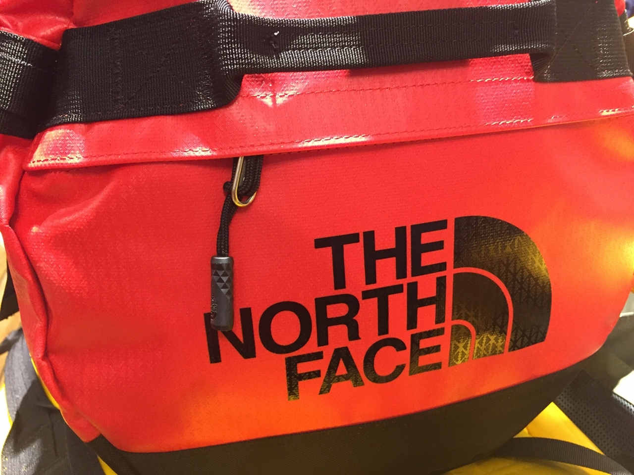 kırmızı the north face çanta