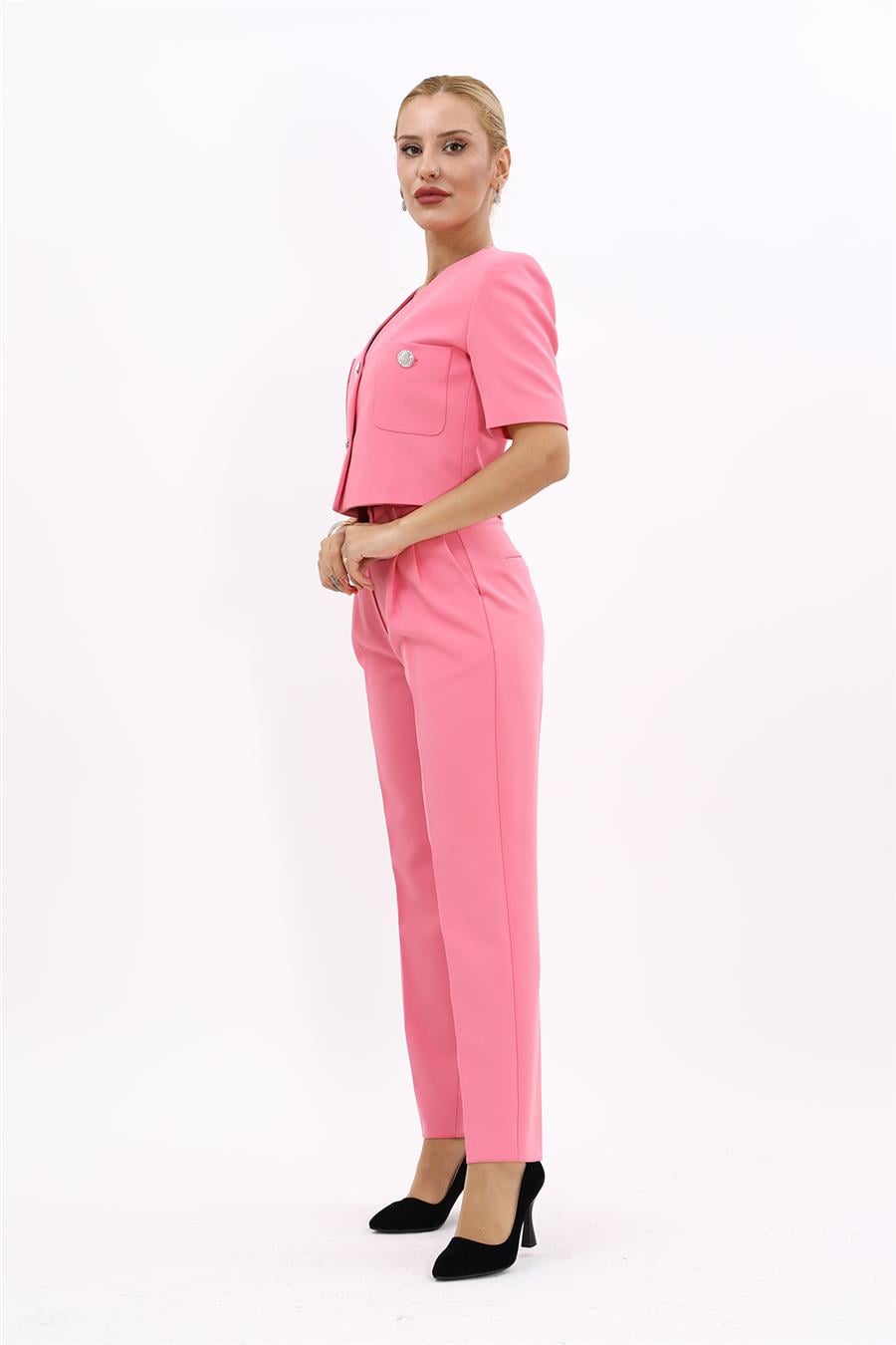  Kısa Kollu Yakasız Mini Ceket & Pileli  Boru Paça Pantolon Takım-Pembe
