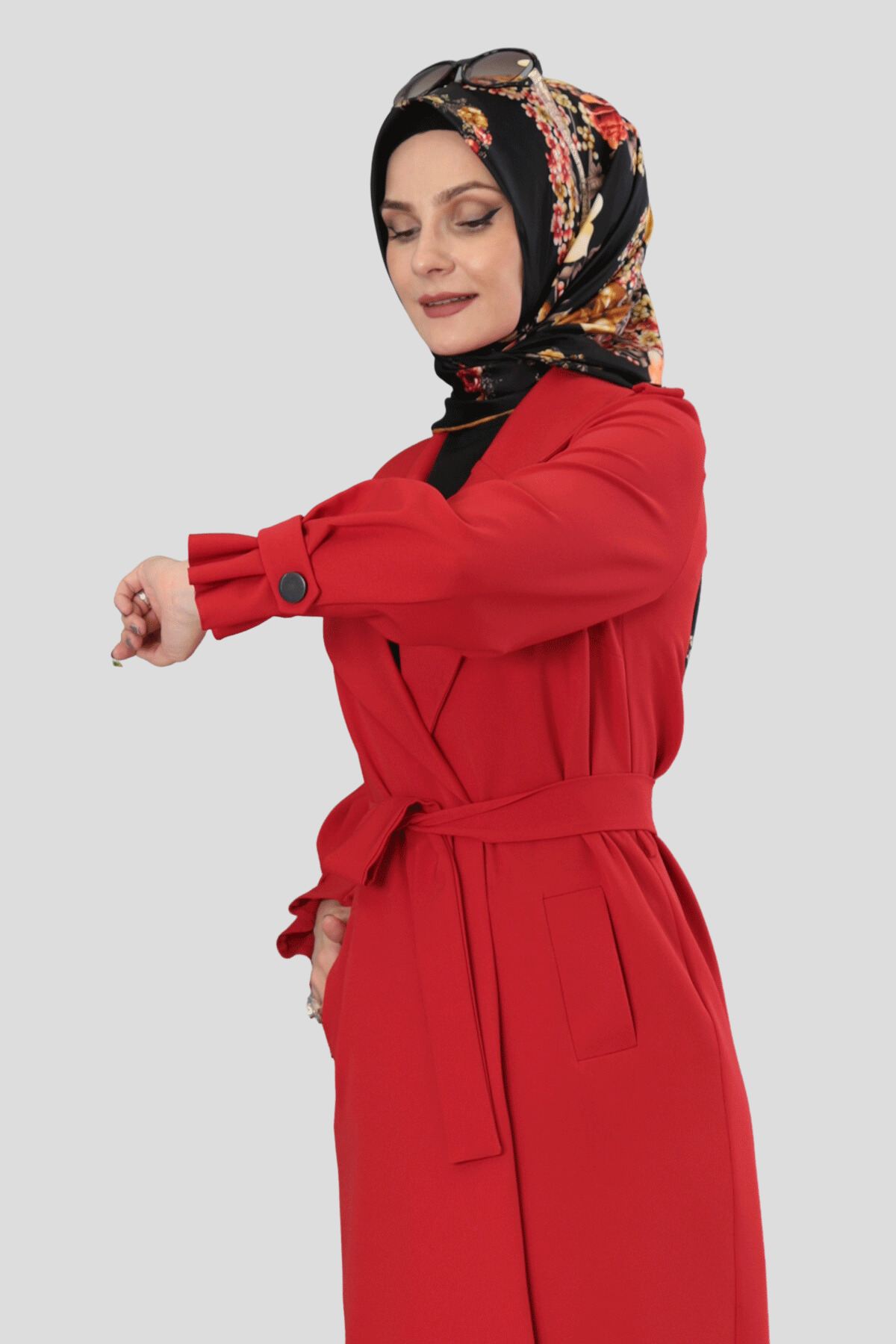 Apoletli Trenç-Kırmızı Önder Özsoy 2005100 Apoletli Trenç