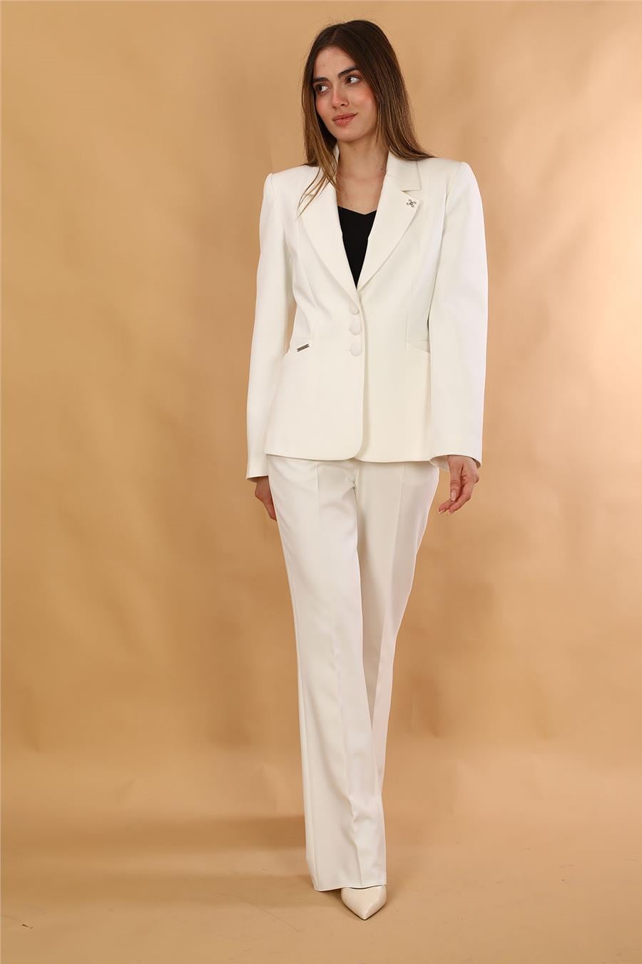 Ceket Yaka Cepli Modern Ceket  & Cepli İspanyol Paça Pantolon Kadın Takım Elbise-Beyaz - 1177506