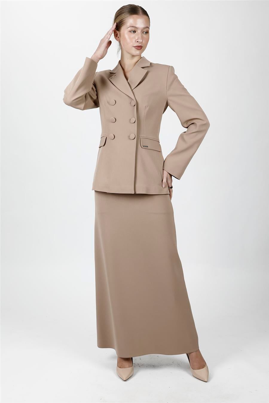 Düğmeli Klasik Blazer Ceket & Kare Cepli Uzun Çan Etek Kadın Takım Elbise-Taş - 1181537