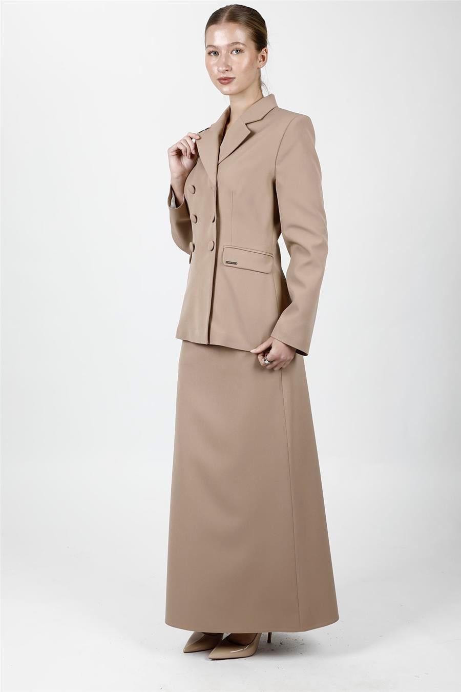 Düğmeli Klasik Blazer Ceket & Kare Cepli Uzun Çan Etek Kadın Takım Elbise-Taş - 1181537