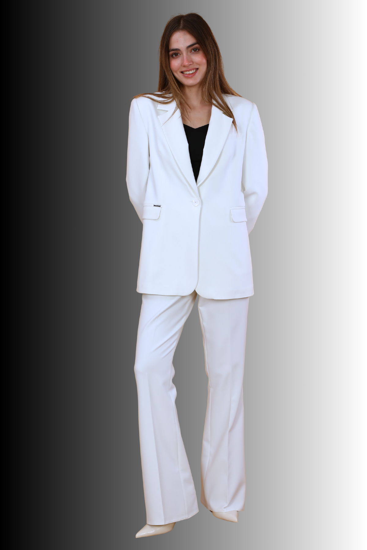 Erkek Yaka Oversize Ceket & Kemerli İspanyol Paça Pantolon-Beyaz