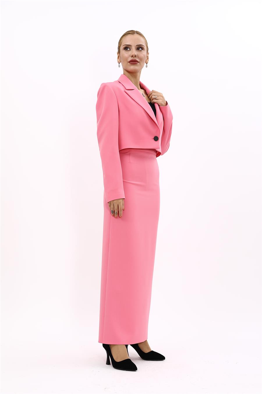 Erkek Yaka Tek Düğmeli Kısa Ceket & Uzun Düz Dar Etek-Pembe