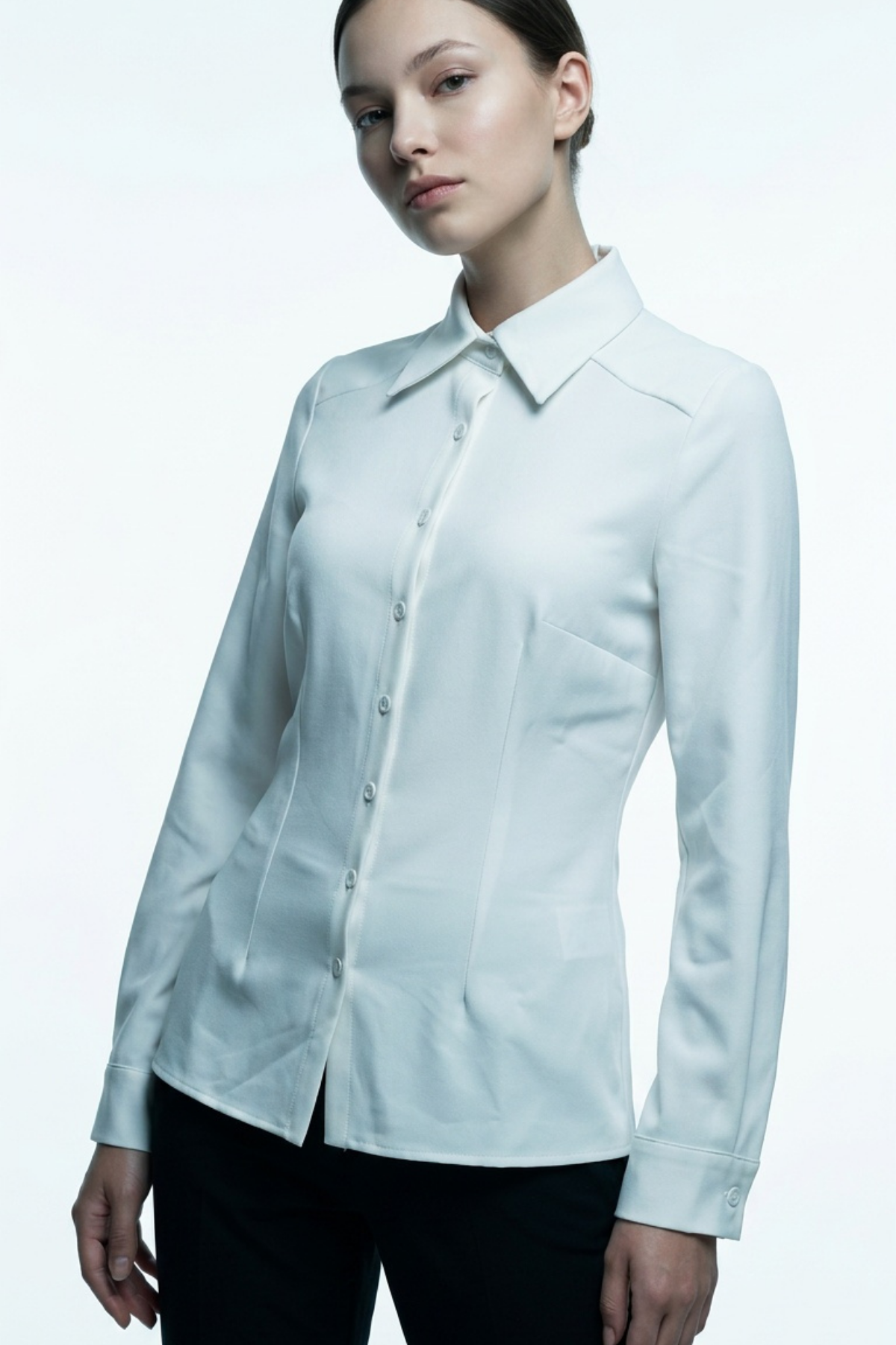 Kadın Slim Fit Dar Kesim Vucuda Oturan Uzun Kollu Basic Gömlek 3528100-Beyaz - 3528100