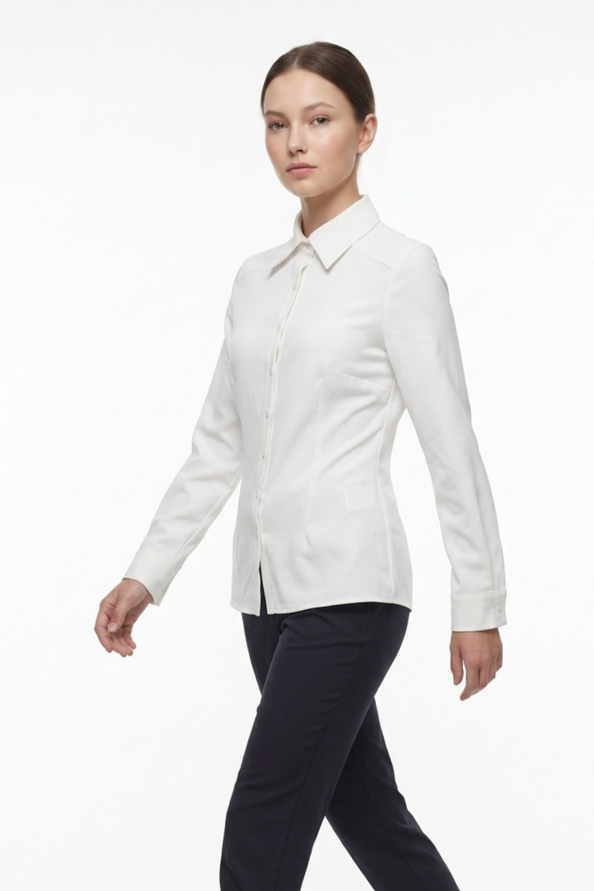 Kadın Slim Fit Dar Kesim Vucuda Oturan Uzun Kollu Basic Gömlek 3528100-Beyaz - 3528100