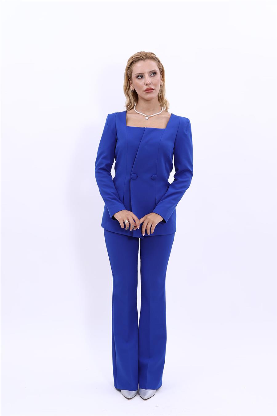 Kare Yaka Modern Ceket & İspanyol Paça Pantolon Kadın Takım Elbise-Saks