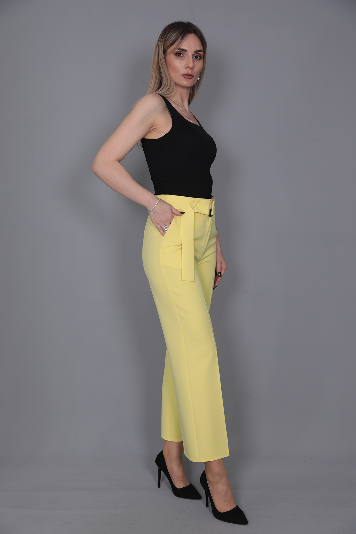 Tokalı Kemerli Pantolon-Sarı - 5028100