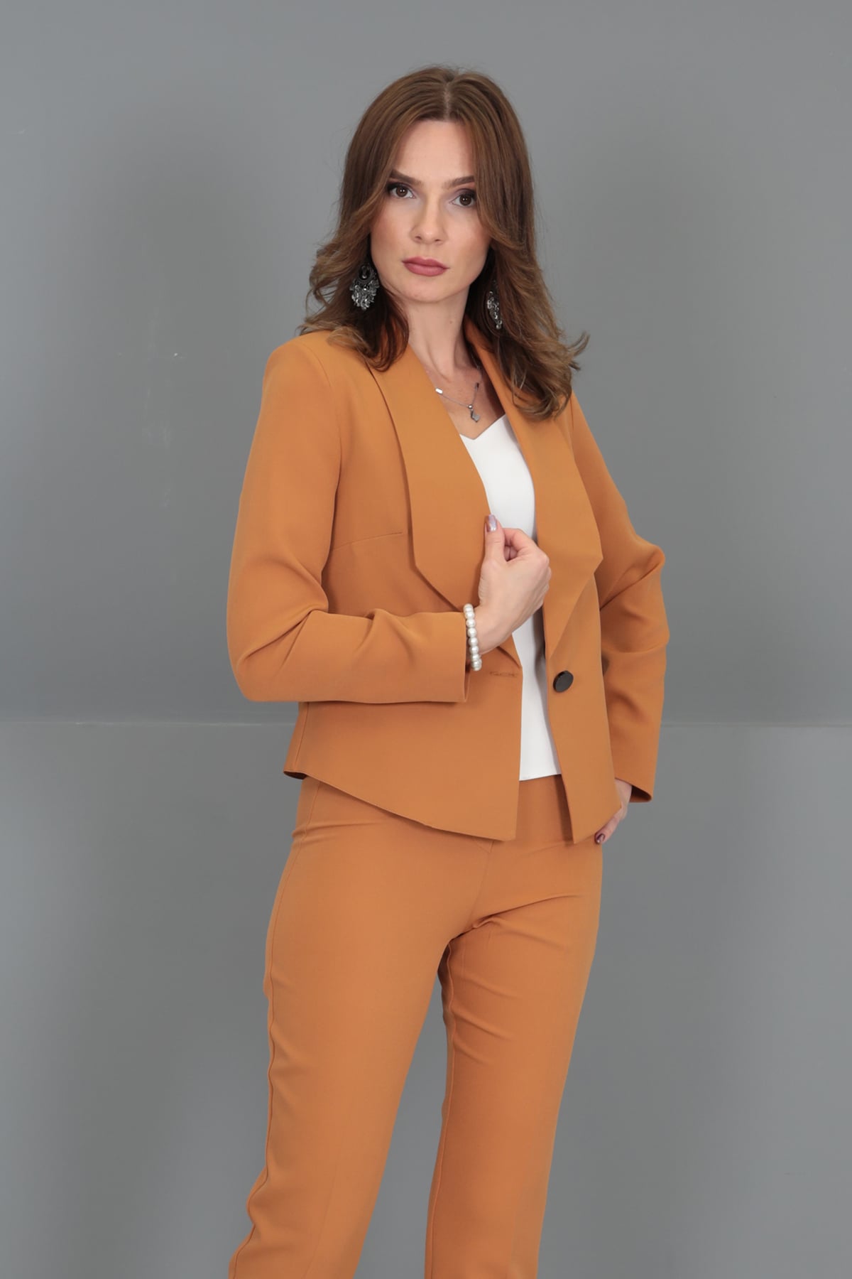 Amerikan Yaka Kısa Klasik Ceket-Taba