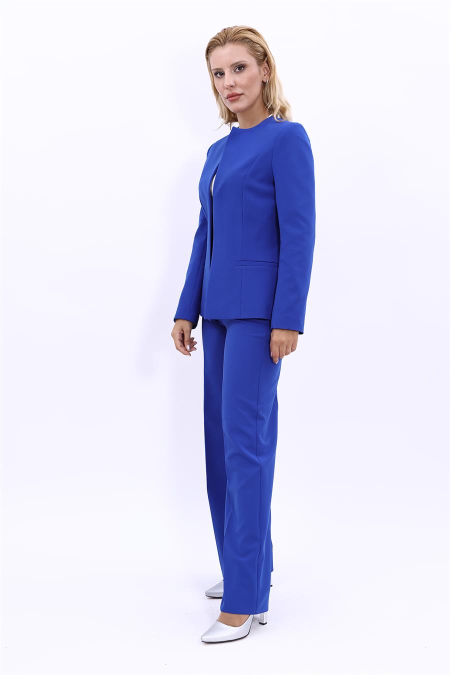 Oval Yaka Yandan Kuplu Klasik Ceket & Bol Paça Pantolon-Saks