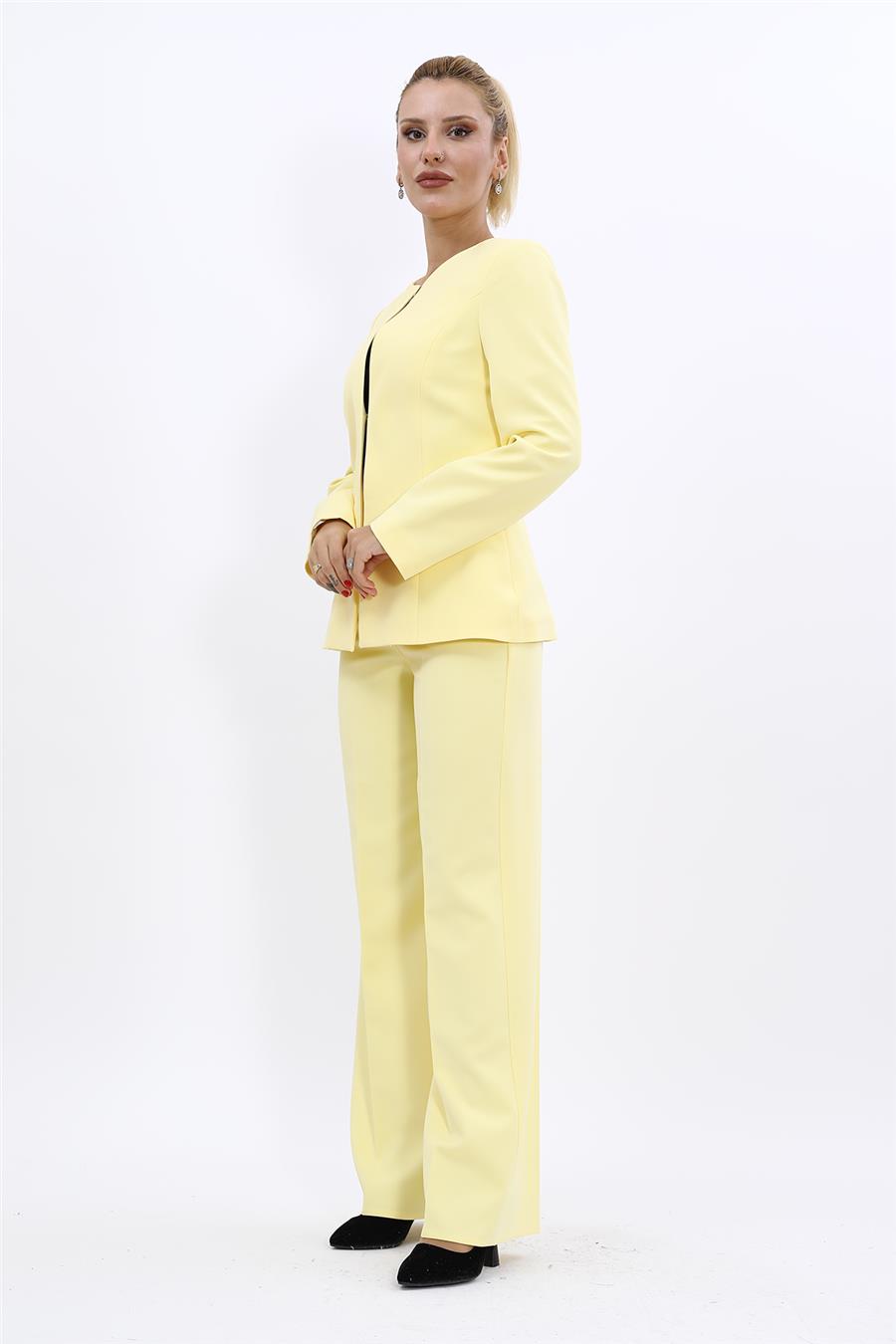 Oval Yaka Yandan Kuplu Klasik Ceket & Bol Paça Pantolon-Sarı - 1043520