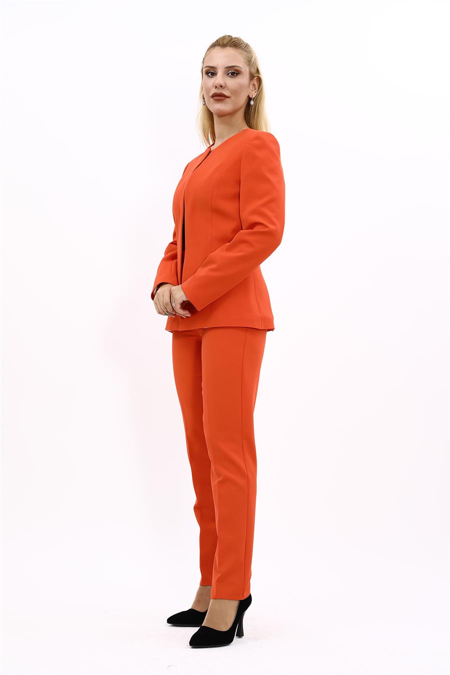 Oval Yaka Yandan Kuplu Klasik Ceket & Dar Paça Pantolon-Turuncu - 1043510
