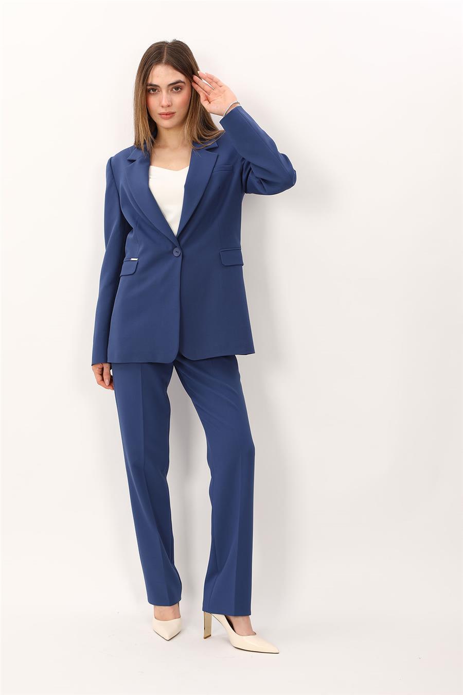 Oversize Tek Düğme Klasik Ceket & Cepli Boru Paça Pantolon Kadın Takım Elbise-İndigo - 1197505