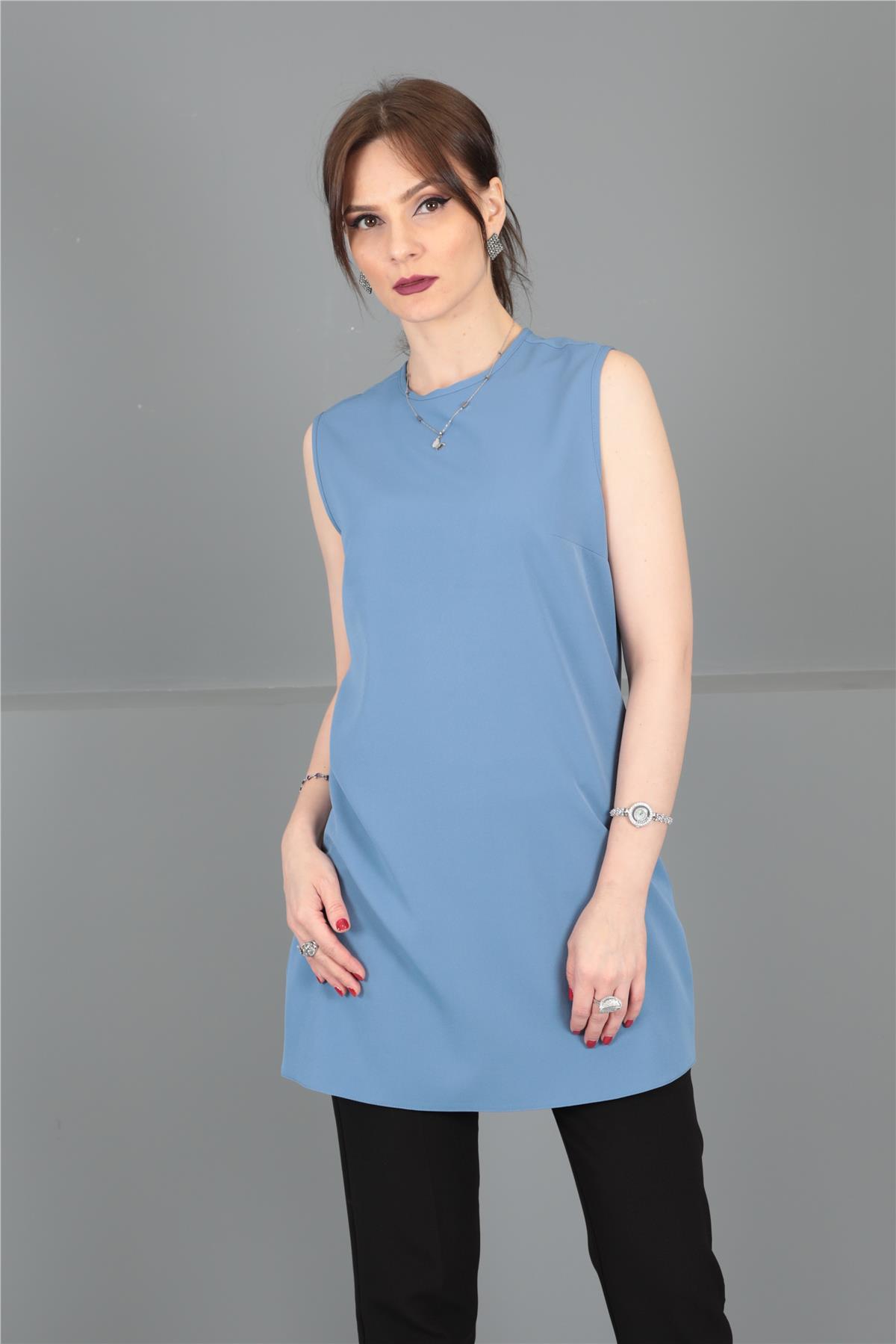 Sıfır Yaka Kolsuz Bluz-Deniz - 3001100