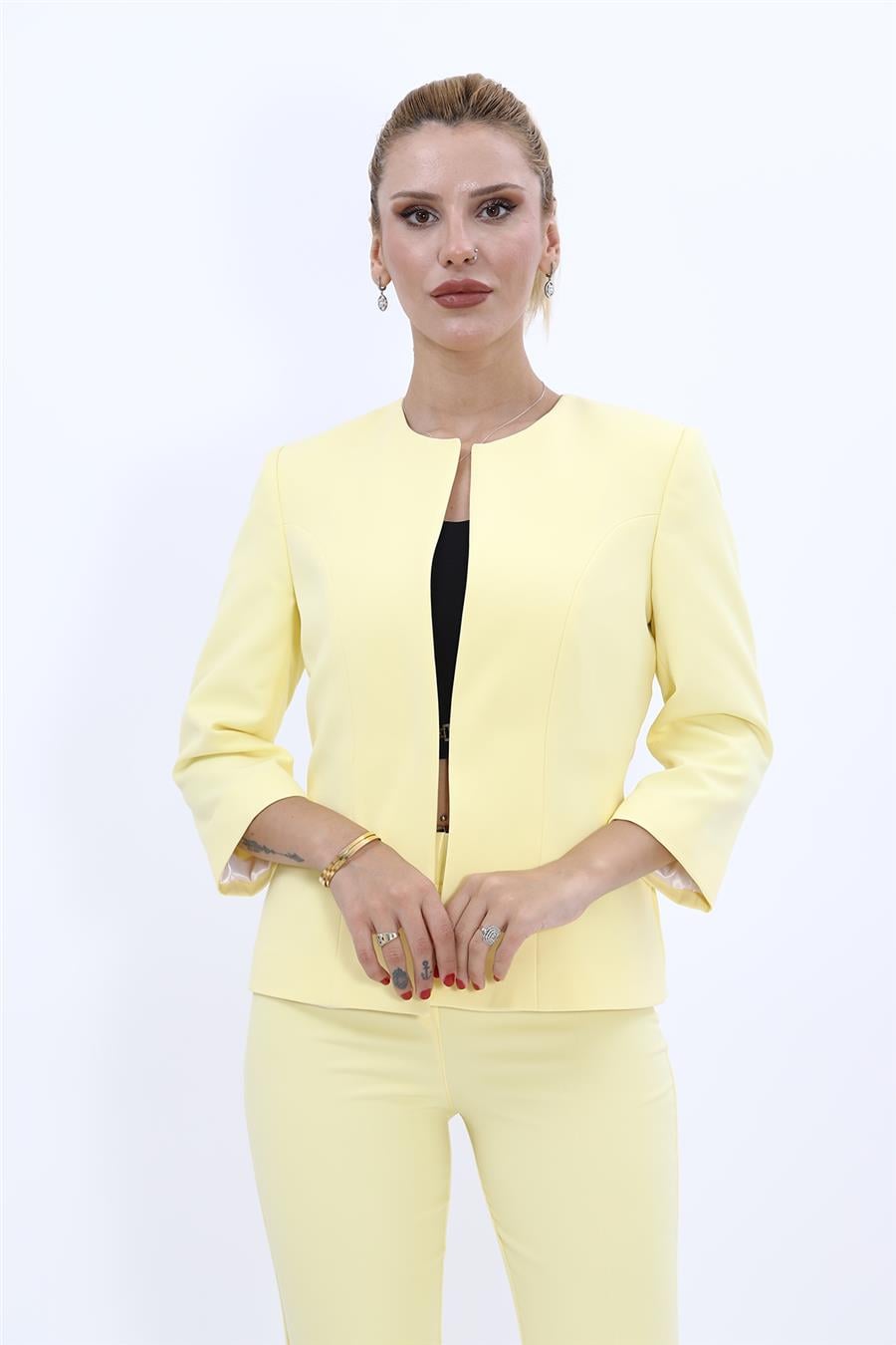 Sıfır Yaka Düz Kısa Ceket-Sarı