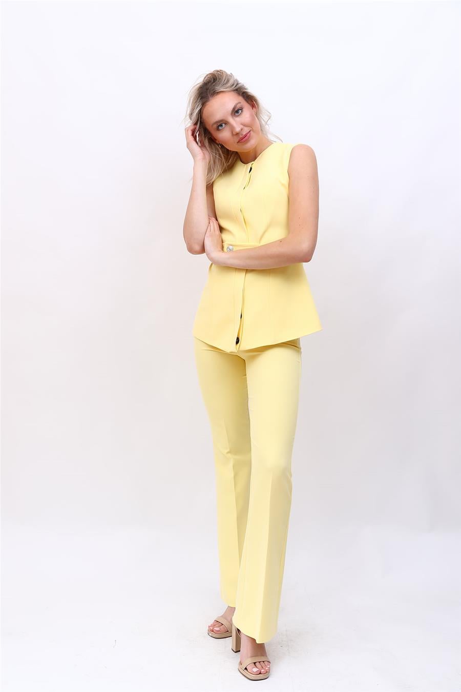 Sıfır Yaka Kemerli Yelek & İspanyol Paça Pantolon-Sarı