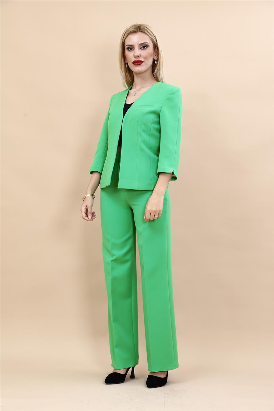 V Yaka Boydan Kuplu Kısa Ceket & Bol Paça Pantolon-Yeşil