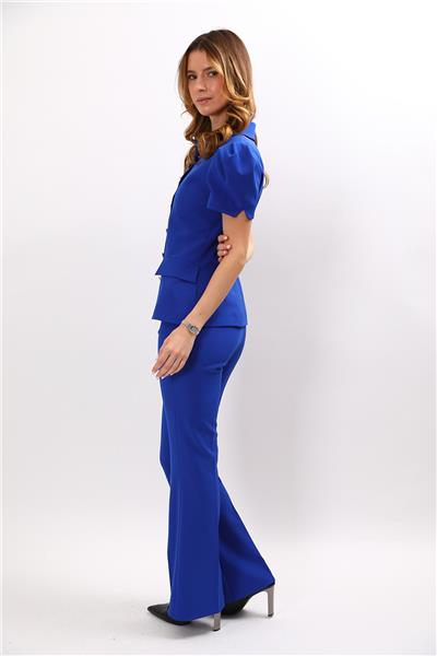 Dik Yaka Kısa Kollu Ceket & Kemerli İspanyol Paça Pantolon-Saks