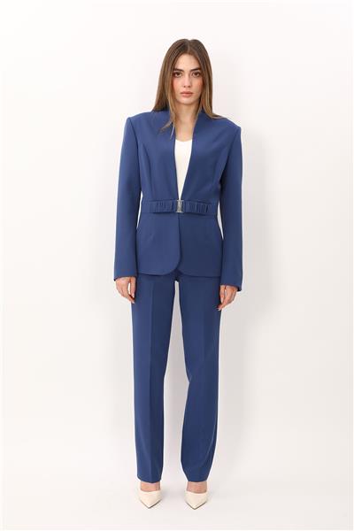 Dik Yaka Tokalı Ceket & Kemerli Boru Paça Pantolon-İndigo