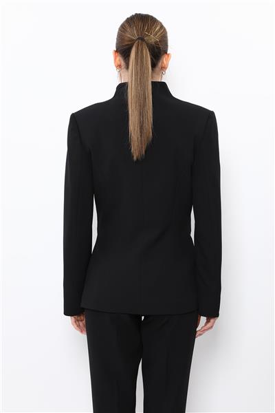 Dik Yaka Tokalı Ceket-Siyah