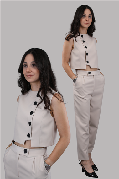 Düğmeli Yelek Takım-Bej