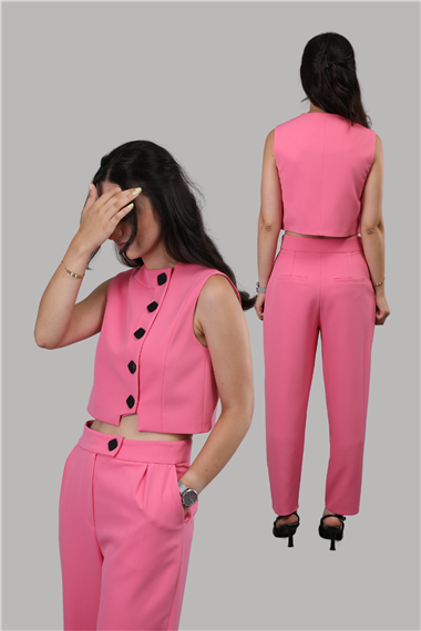 Düğmeli Yelek Takım-Pembe