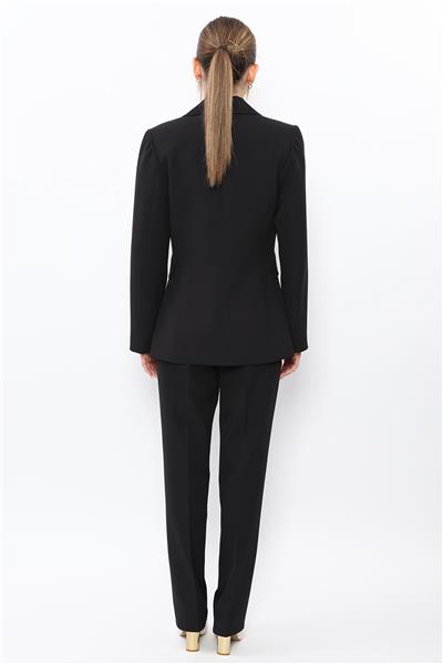 Erkek Yaka Kuruvaze Tek Düğmeli Ceket & Kemerli Boru Paça Pantolon-Siyah