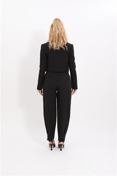 Erkek Yaka Tek Düğmeli Kısa Ceket & Paçası Pileli Pantolon-Siyah