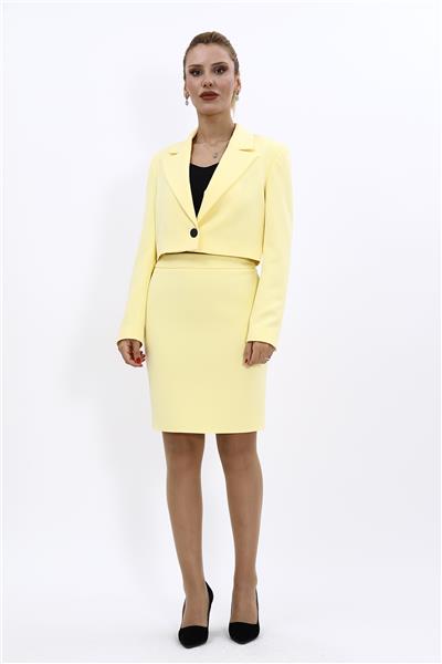 Erkek Yaka Tek Düğmeli Kısa Ceket & Yırtmaçlı Düz Dar Etek-Sarı