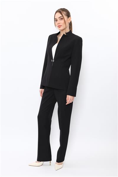Hakim Yaka Tek Agraflı Düz Ceket & Kemerli Boru Paça Pantolon-Siyah