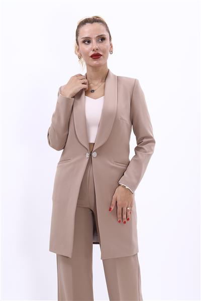 Helen Ceket-Taş