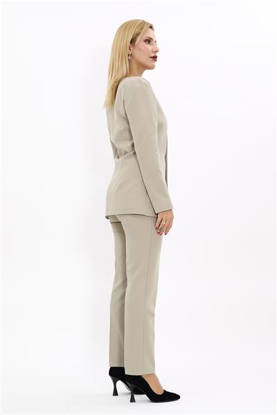 Kare Yaka Ceket & Dar Paça Pantolon-Bambu