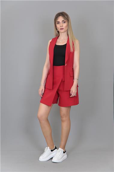 Kemerli Klasik Yelek & Ön Kapklı Etek Şort-Kırmızı