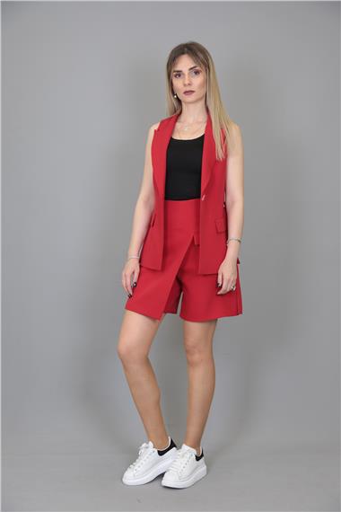 Kemerli Klasik Yelek & Ön Kapklı Etek Şort-Kırmızı
